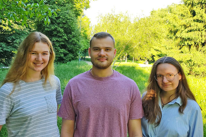 Студенти Полтавського державного медичного університету (зліва направо): Олена Маляр, Борис Тріхмінов та Анастасія Павлюк. Фото надав автор